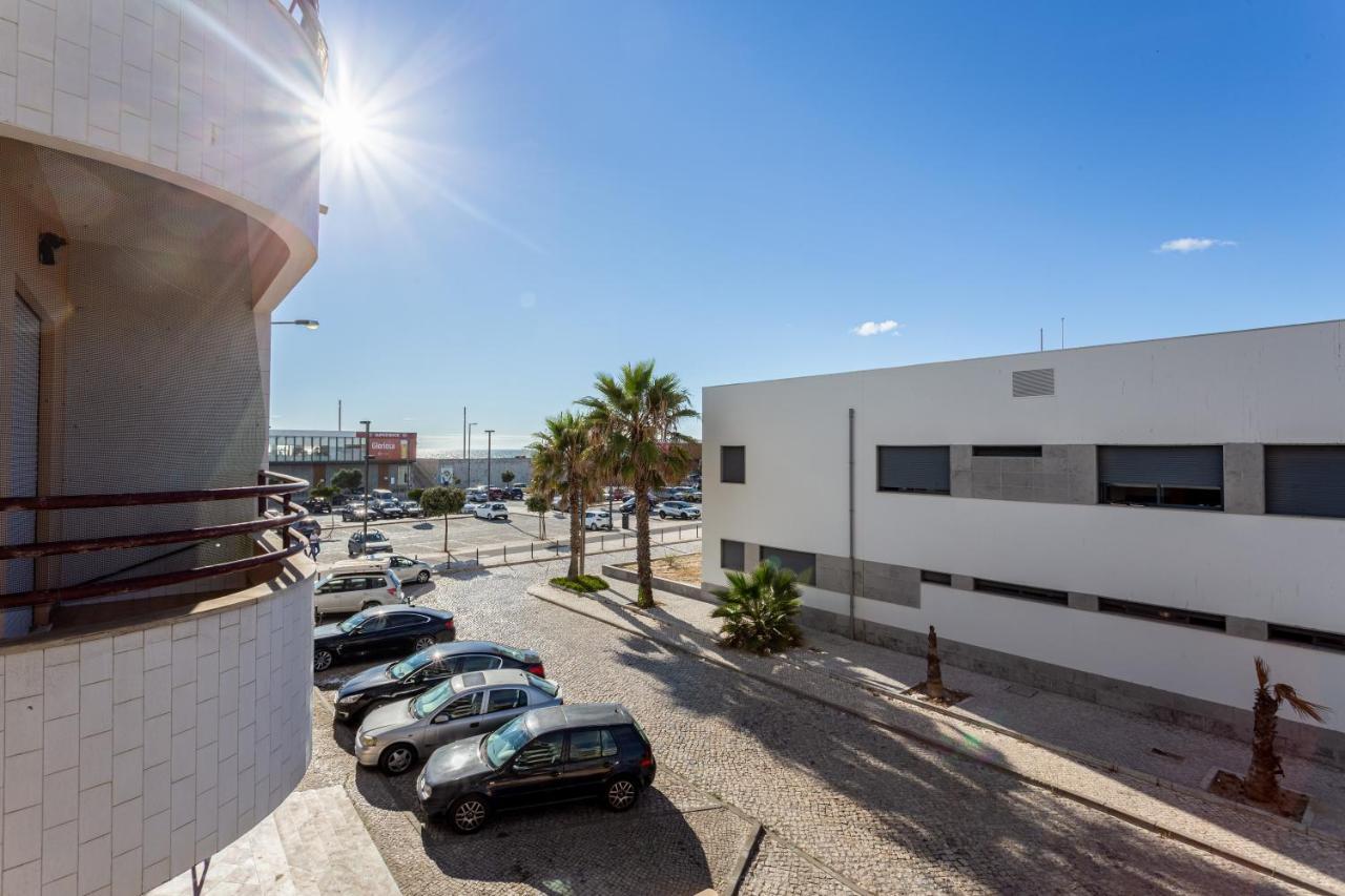 Joivy Deluxe With Terrace In Costa Da Caprica *